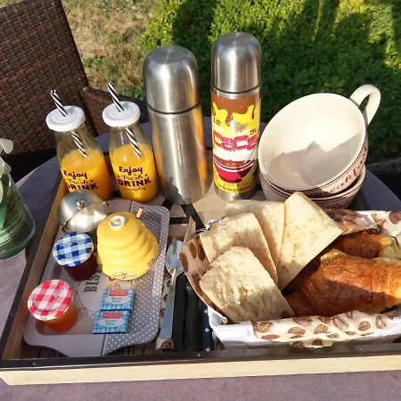 Le Yucajole Bed & Breakfast